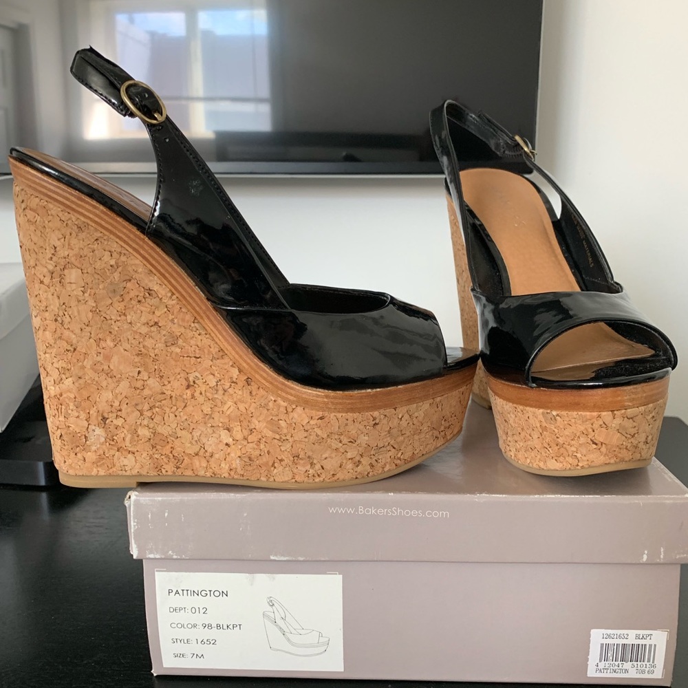Wedge sandals